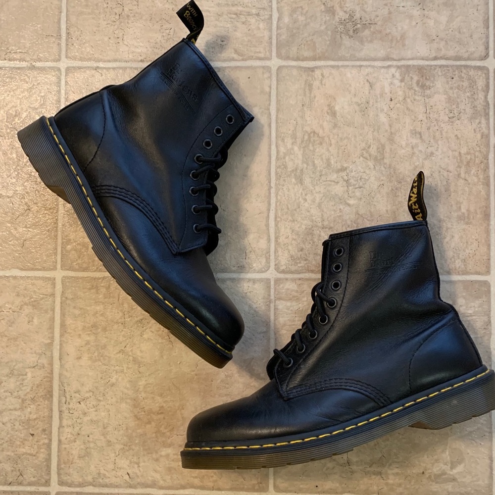 Dr Martens Classic Boots